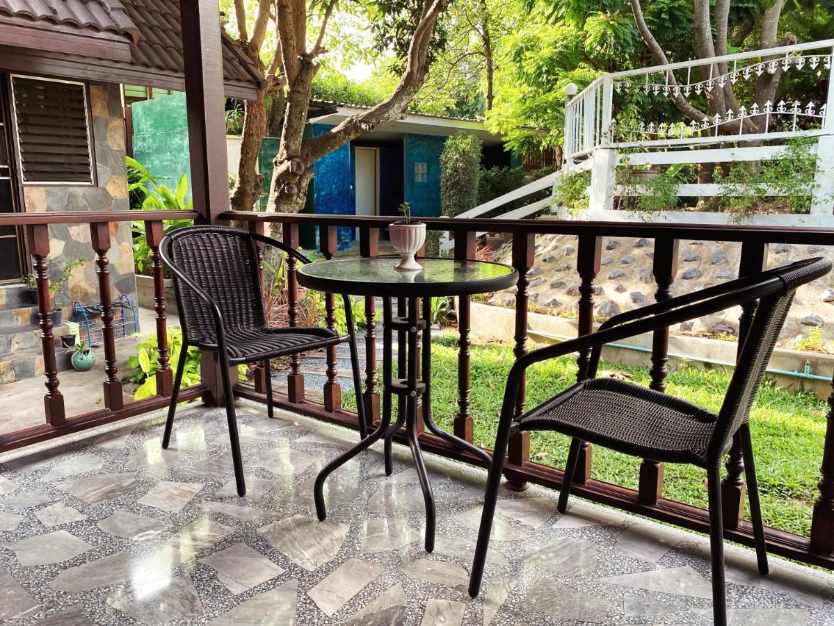 Chomklong Experience Bed and Breakfast Pak Chong Exteriör bild