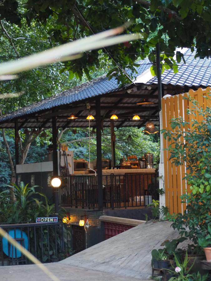 Chomklong Experience Bed and Breakfast Pak Chong Exteriör bild